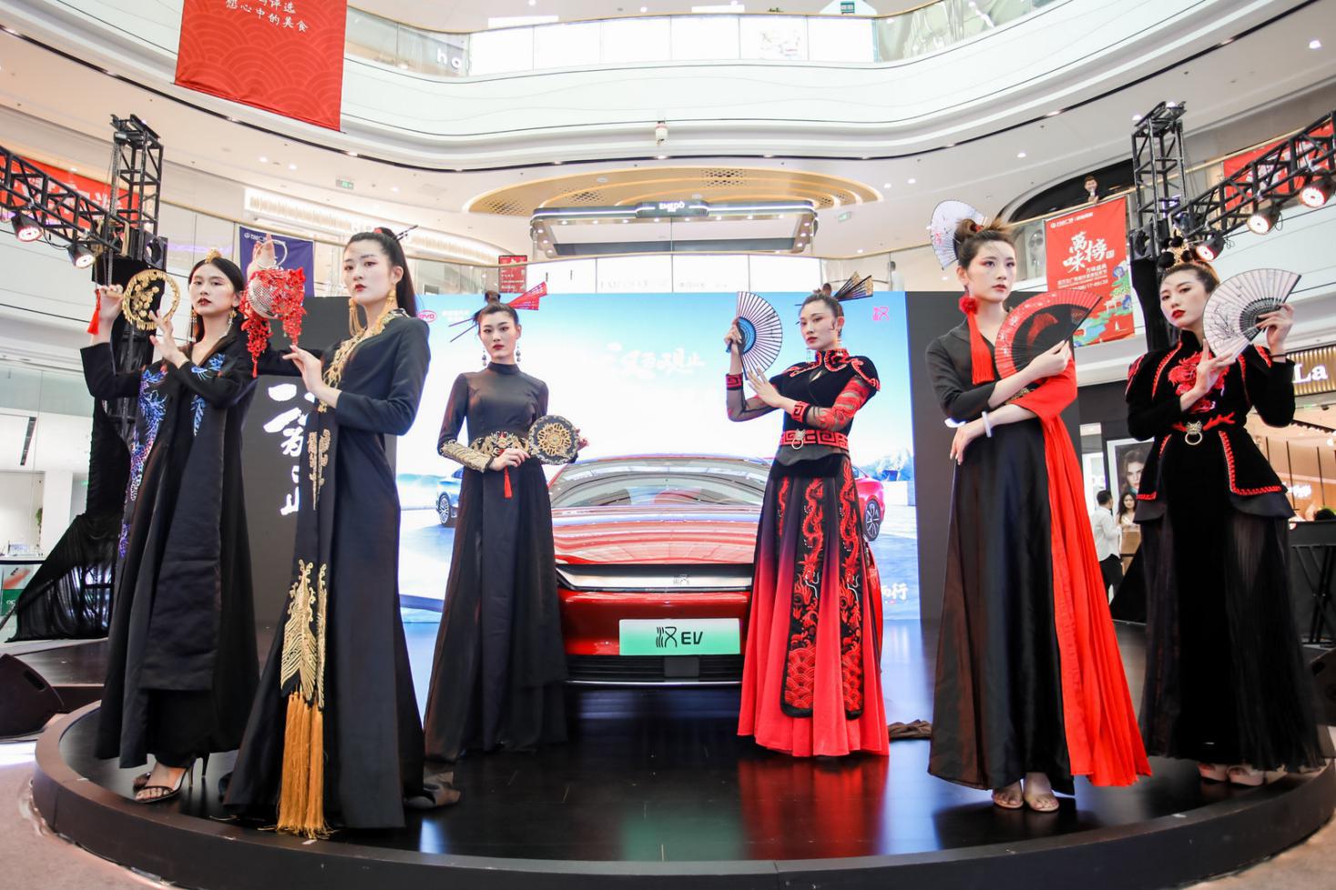 The launch conference of BYD Han and Jinan Station was a complete success!